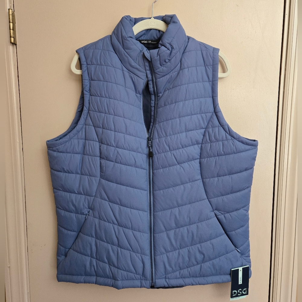 NWT Women's Dusty Blue Insulated Vest Size XXL
